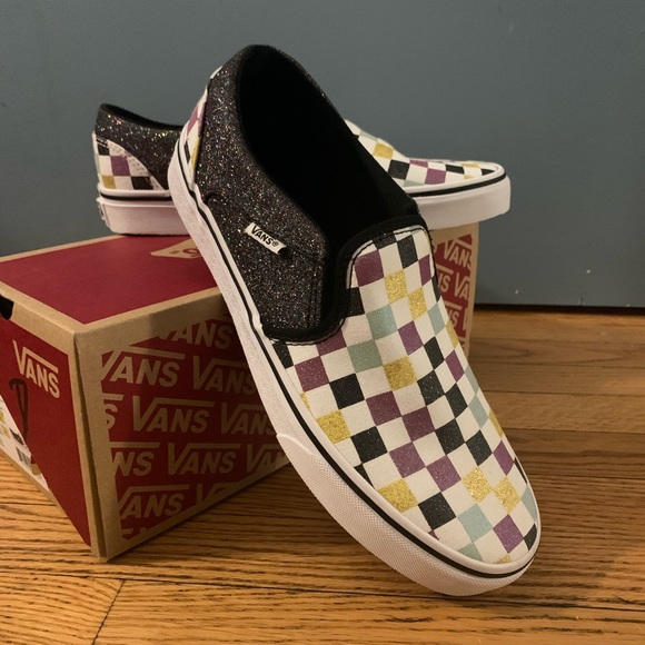 Vans Shoes - NEW IN BOX VANS Asher Glitter Checkerboard 9